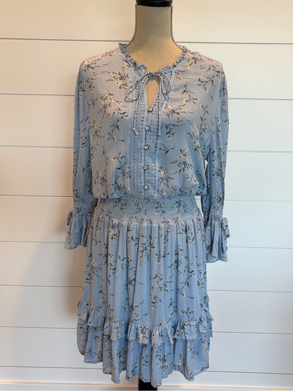 American Rag Cie Light Blue Floral Dress Mini Boho Peasant Bell Sleeves Size M